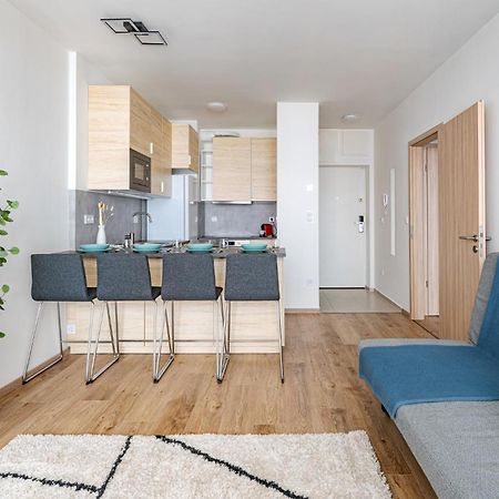 Westside Garden Apartments By Urbanrent Βουδαπέστη Εξωτερικό φωτογραφία