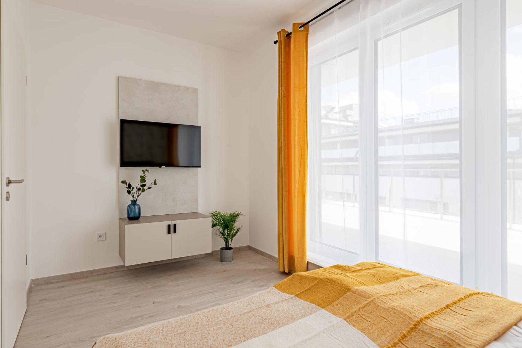 Westside Garden Apartments By Urbanrent Βουδαπέστη Εξωτερικό φωτογραφία