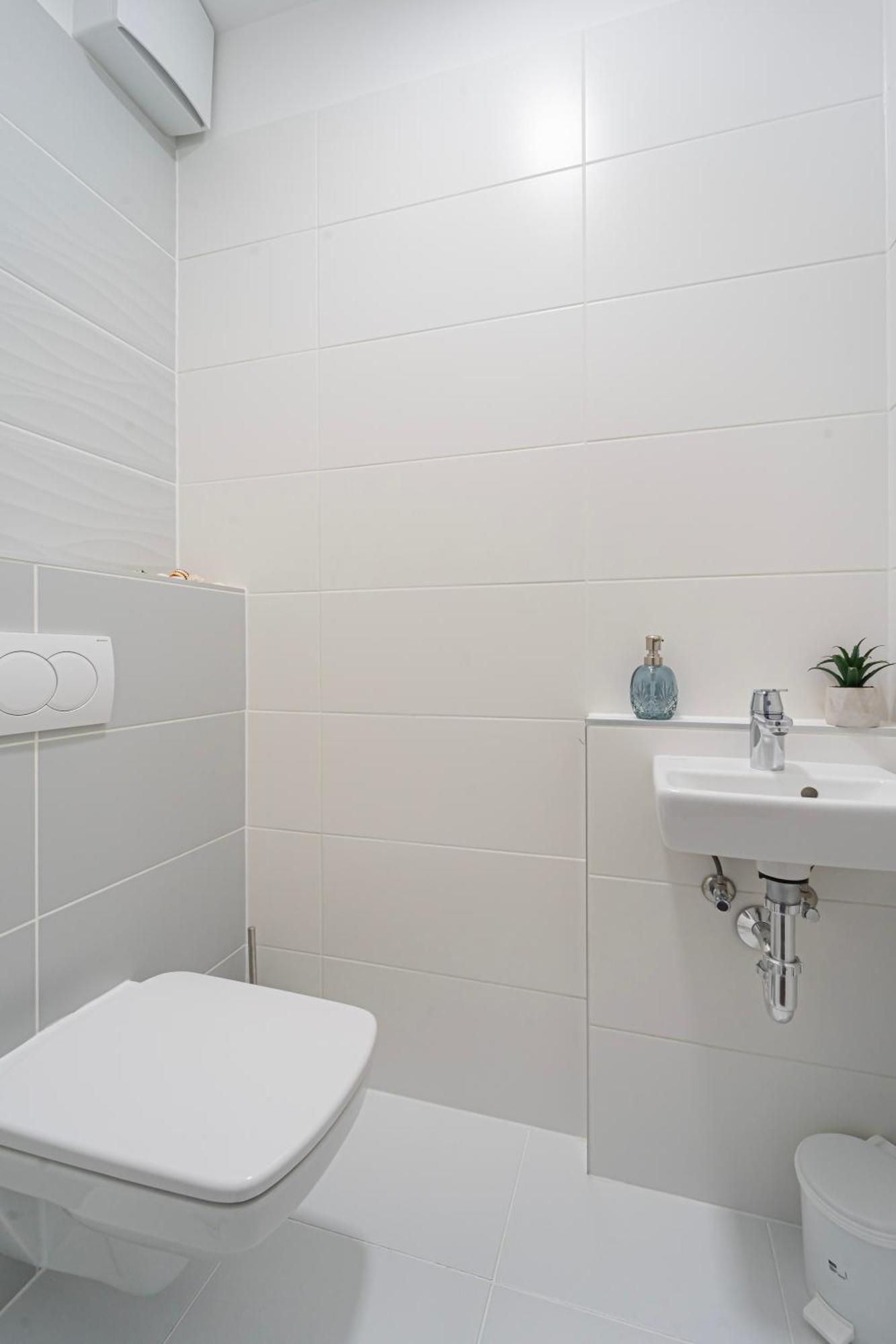 Westside Garden Apartments By Urbanrent Βουδαπέστη Εξωτερικό φωτογραφία